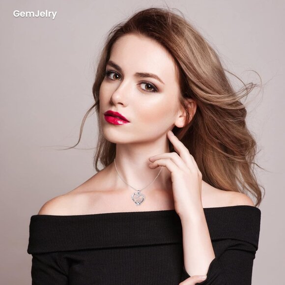 Heart Pendant Necklace Silver Rhinestone Gift for Mom from Daughter Son - Picture 4 of 8